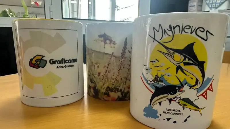 boligrafos llaveros tazas en lanzarote